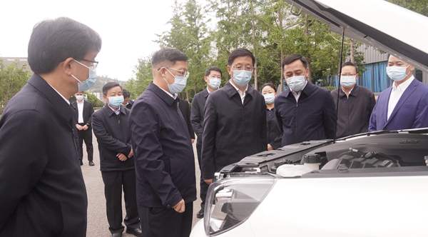 云南省委副书记、省长王予波带队到 尊龙时凯动力开展调研